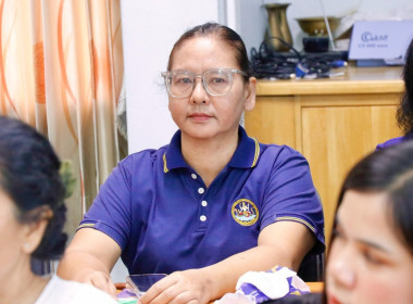 ตรวจเยี่ยมและรับฟังปัญหาของสมาชิกสหกรณ์นิคมประมงนครศรีธรรมราช จำกัด ณ จุดรวบรวมผลผลิตของสมาชิกสหกรณ์ โดยรับทราบถึงปัญหาความเดือดร้อนในเรื่องของการต่อทะเบียนเกษตรกรผู้เพาะเลี้ยงสัตว์น้ำของสมาชิกสหกรณ์ รวมทั้งเรื่องการขออนุญาตการเข้าทำประโยชน์ในที่ดินและติ ... พารามิเตอร์รูปภาพ 38